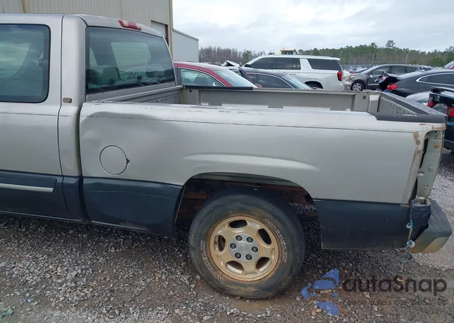 2GCEC19VX41124904: 44130818