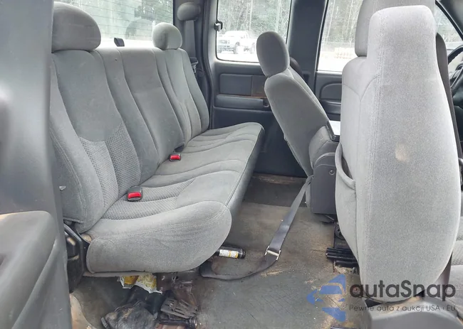 2GCEC19VX41124904: 44130818