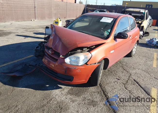 KMHCM3AC3BU188838: 44130824