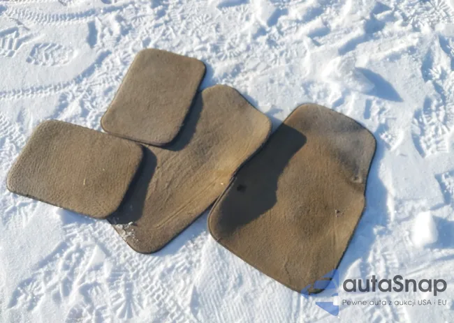 JTDKN3DUXA1272205: 44130895