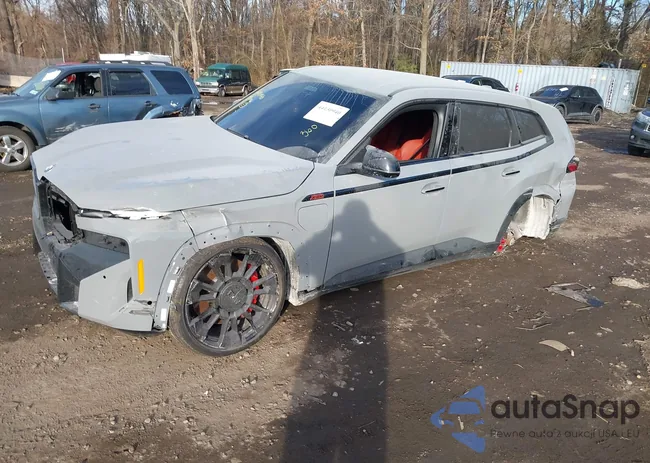 5YM33CS06S9055545: 44130940