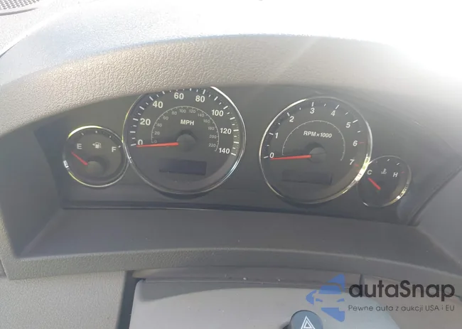 1J8HR58235C645235: 44130957