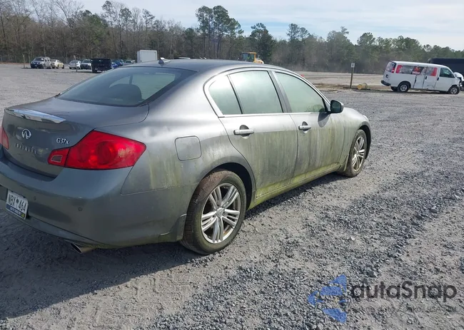 JN1CV6AR4BM406411: 44130996