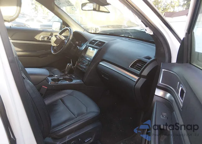 1FM5K7D85JGA55914: 44131008