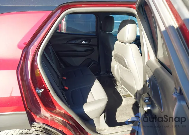 KL79MTSL8PB176276: 44131014