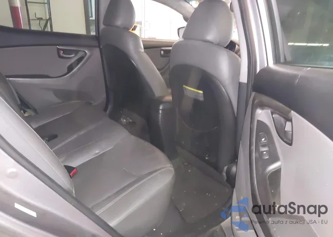 KMHDH4AEXCU402323: 44131068