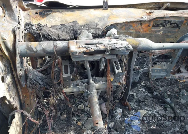 3GYK3EMRXSS262412: 44130134