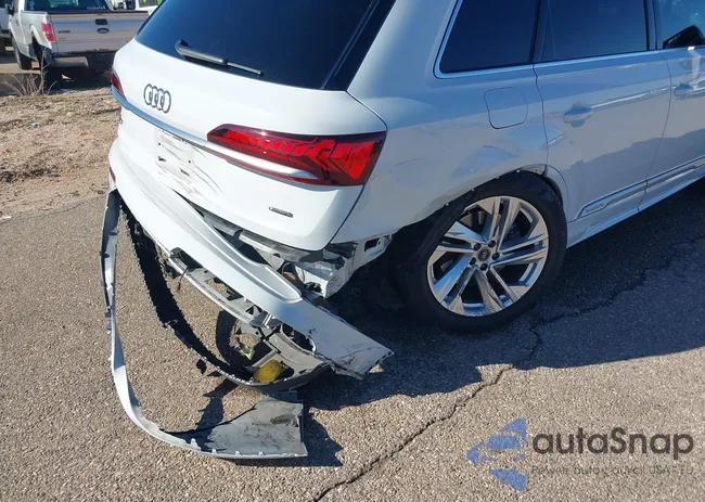 WA1LXAF73MD040228: 44130191