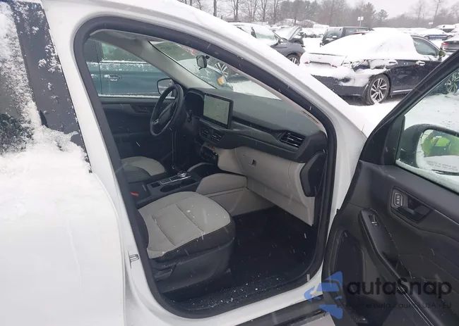 1FMCU9GN1RUA43237: 44130197