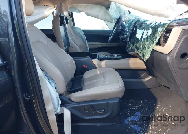 1FMJU2A82REA51293: 44130248