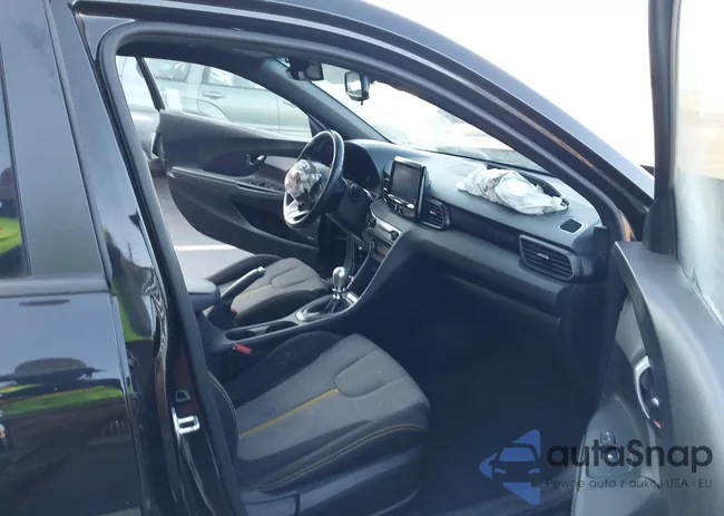 KMHTH6AB4KU009493: 44130295