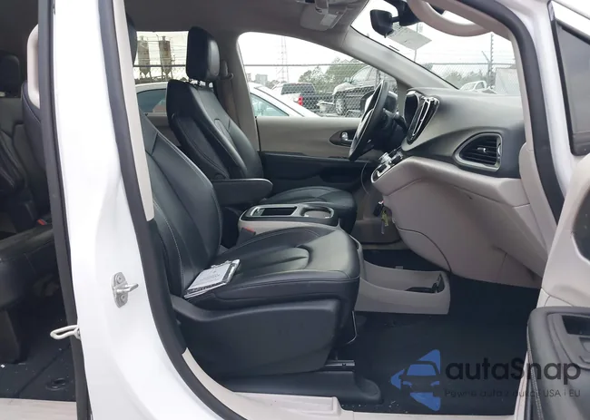 2C4RC1BG0RR120186: 44130314