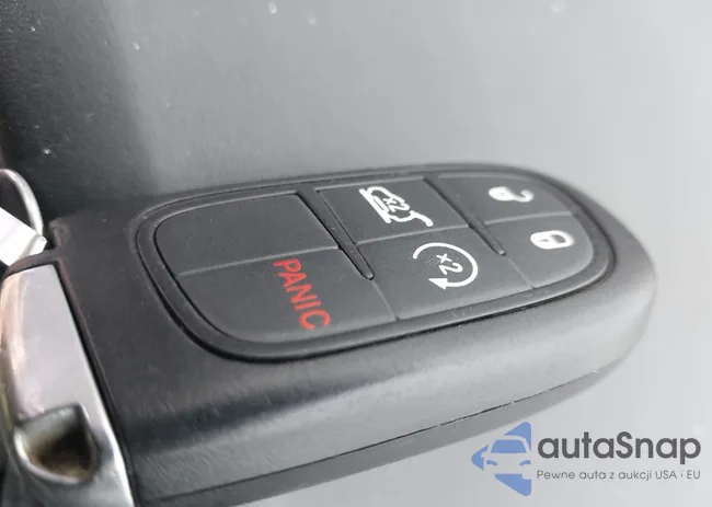 1C4PJMJS9HW546727: 44130322