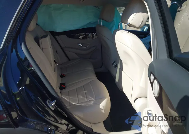 W1N0G8DBXMF941442: 44130376