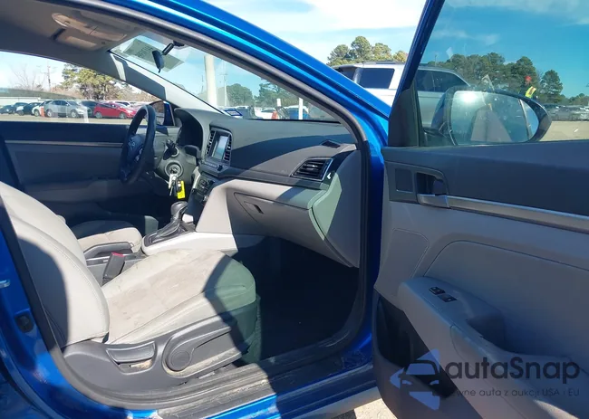 5NPD84LF4HH069595: 44130395