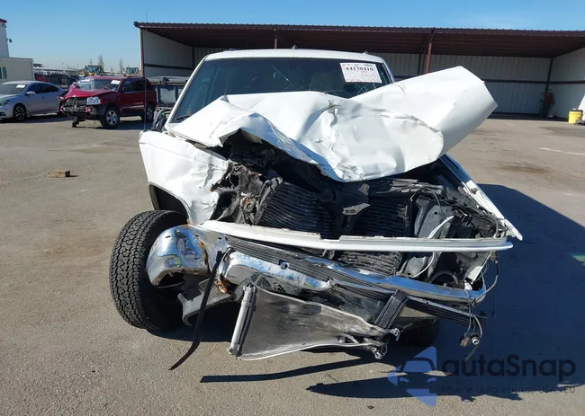 1GKFK16K0PJ725870: 44130410