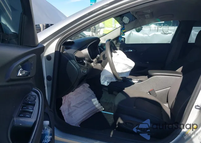 1G1ZD5ST3MF050712: 44130417