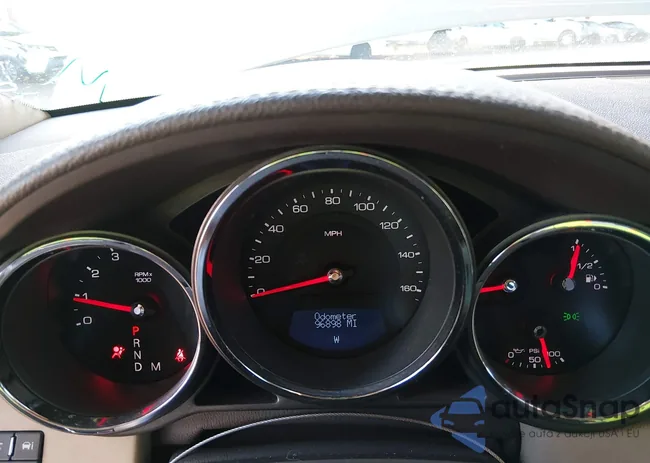 1G6DP5E39C0139063: 44130483