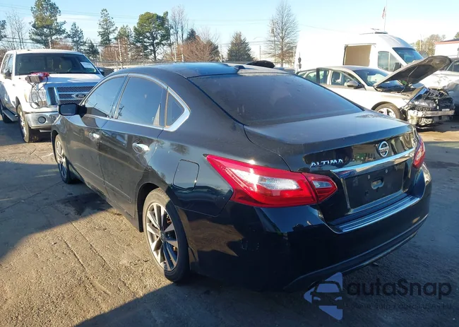 1N4AL3AP5GC183628: 44131475