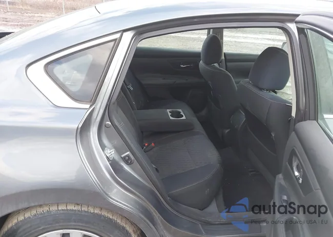 1N4AL3AP1JC152240: 44131522