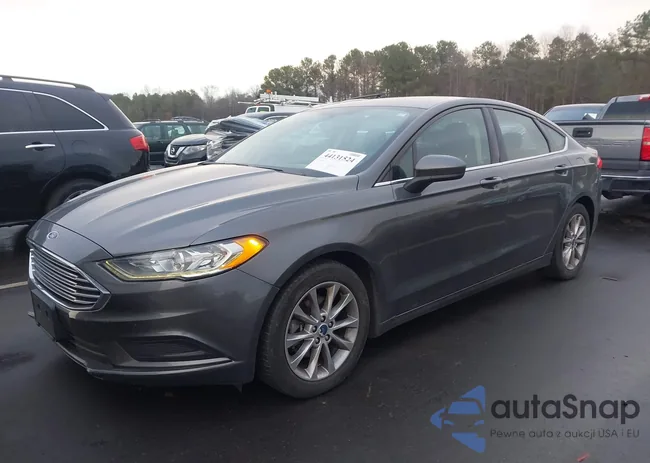 3FA6P0HD2HR332018: 44131524