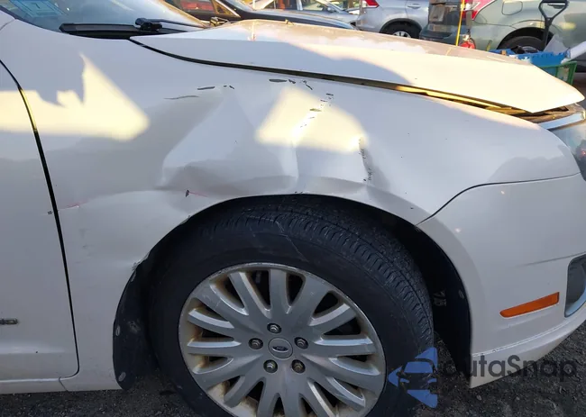 3FADP0L39BR301457: 44131533