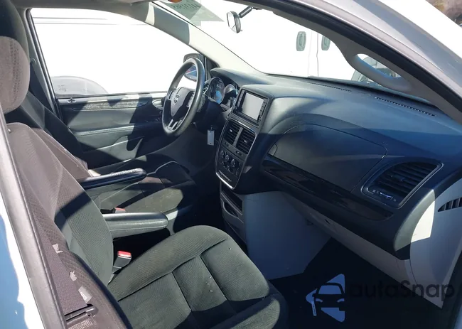 2C4RDGBG5HR605289: 44131565