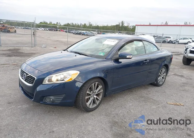 YV1672MC6CJ126068: 44131587