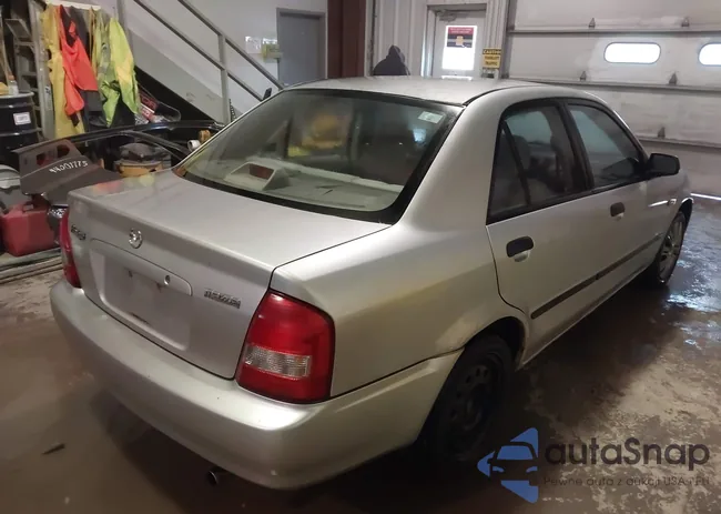 JM1BJ225530181983: 44131631