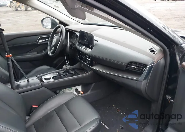 5N1AT3CB3MC681751: 44131682