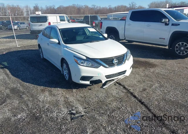 1N4AL3AP4JC184888: 44131728