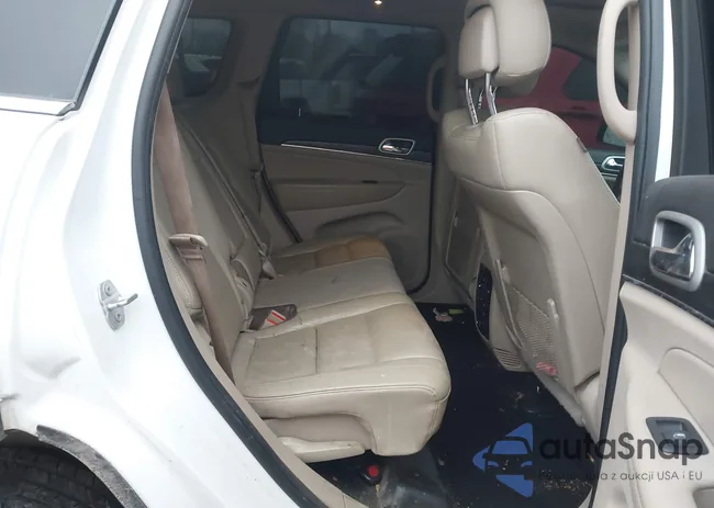 1C4RJFBG8MC754110: 44131729