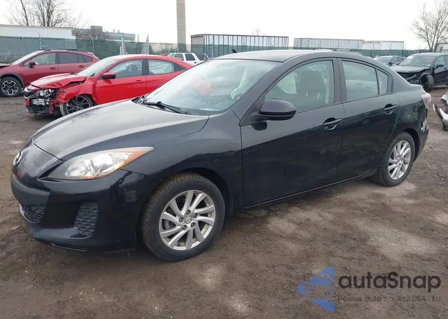 JM1BL1VG0C1504445: 44131738