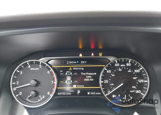 JN8BT3BB4PW482113: 44131777