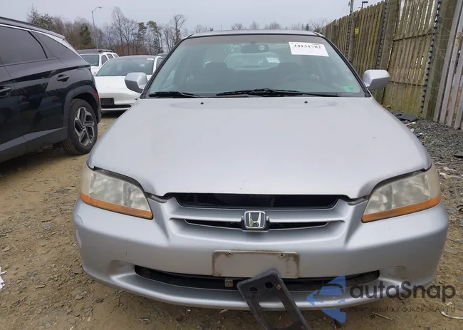 1HGCG6653YA133308: 44131782