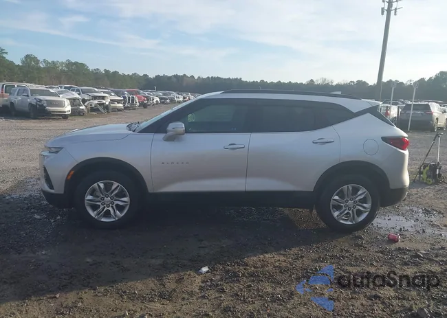 3GNKBCRS1KS684293: 44131795