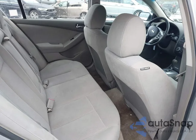 1N4AL2AP4AN400964: 44131796