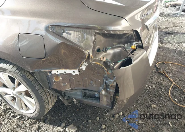 1N4AL3AP1EC182831: 44131806