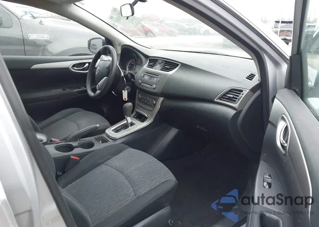 3N1AB7AP7EY229276: 44131816