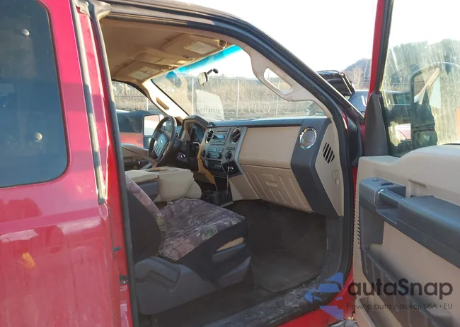 1FT7X2B66EEB11413: 44131818