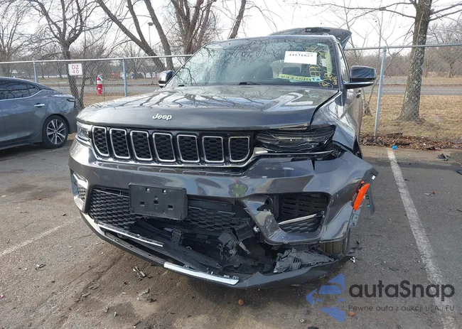 1C4RJHBG8PC607205: 44131827