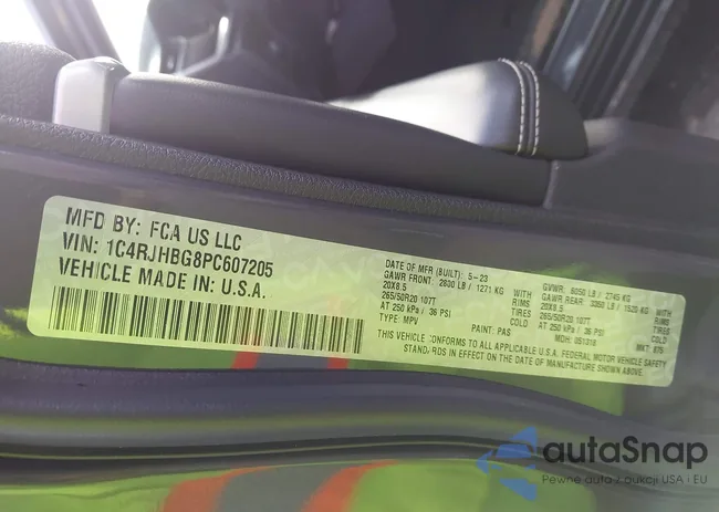 1C4RJHBG8PC607205: 44131827