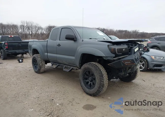 5TEUU42N05Z135329: 44131863