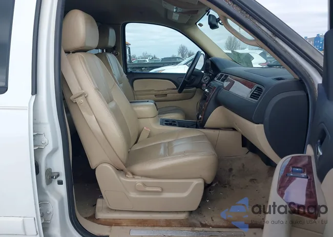 3GNEC12J27G176702: 44131876