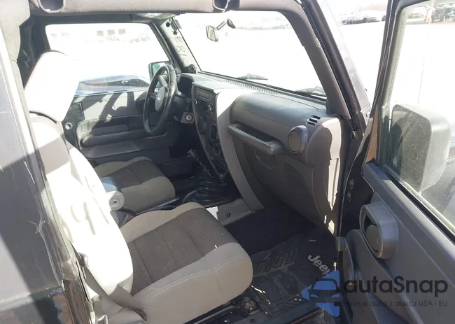 1J4FA24127L134887: 44131886