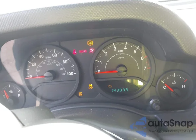 1J4FA24127L134887: 44131886