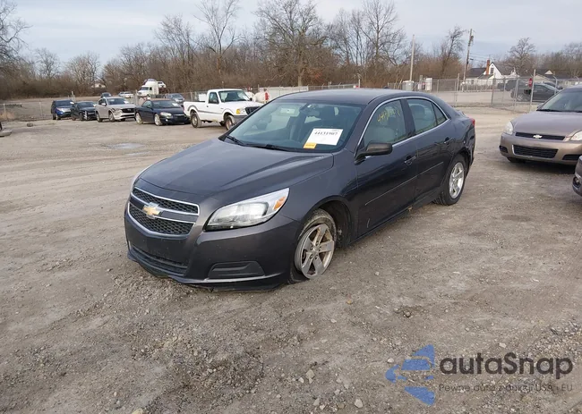 1G11B5SA2DF136093: 44131907