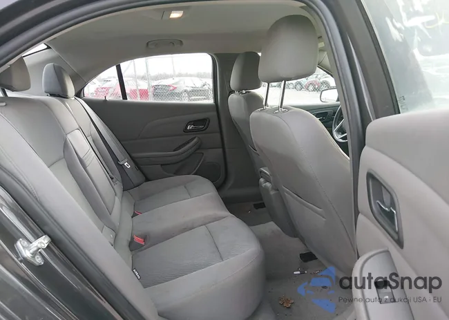 1G11B5SA2DF136093: 44131907