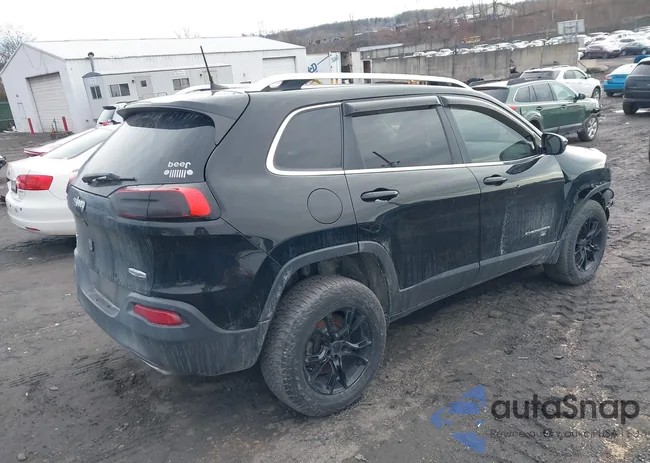 1C4PJMCS0HW567897: 44131909