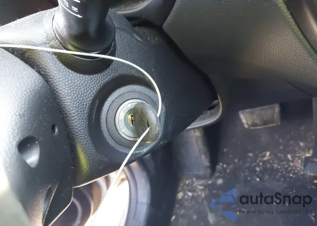 KNDJN2A26K7689019: 44131915